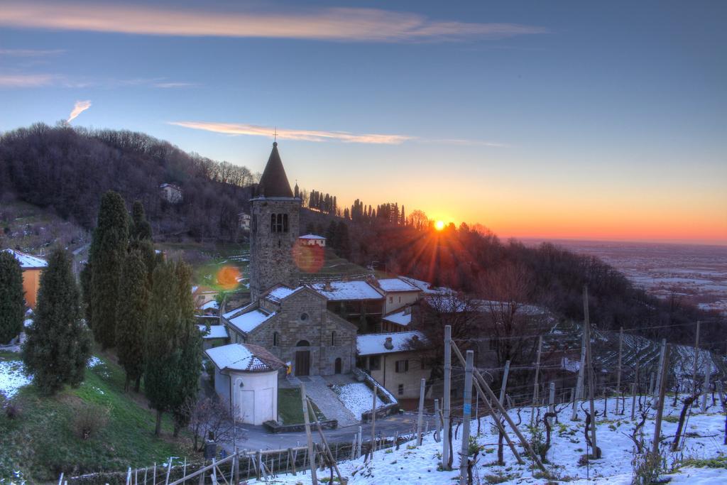 Historical House Medieval Abbey - Al Chiostro Sotto il Monte Pokoj fotografie