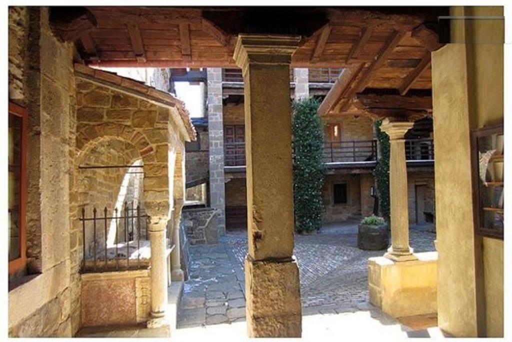 Historical House Medieval Abbey - Al Chiostro Sotto il Monte Pokoj fotografie
