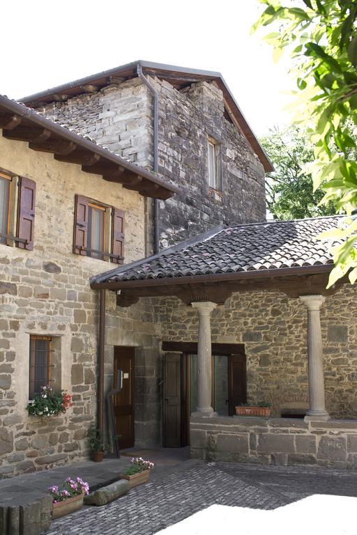 Historical House Medieval Abbey - Al Chiostro Sotto il Monte Pokoj fotografie